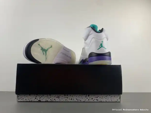 Official Maikesneakers 136027-108 Air (2013) Grape Retro 5 Jordan 0328